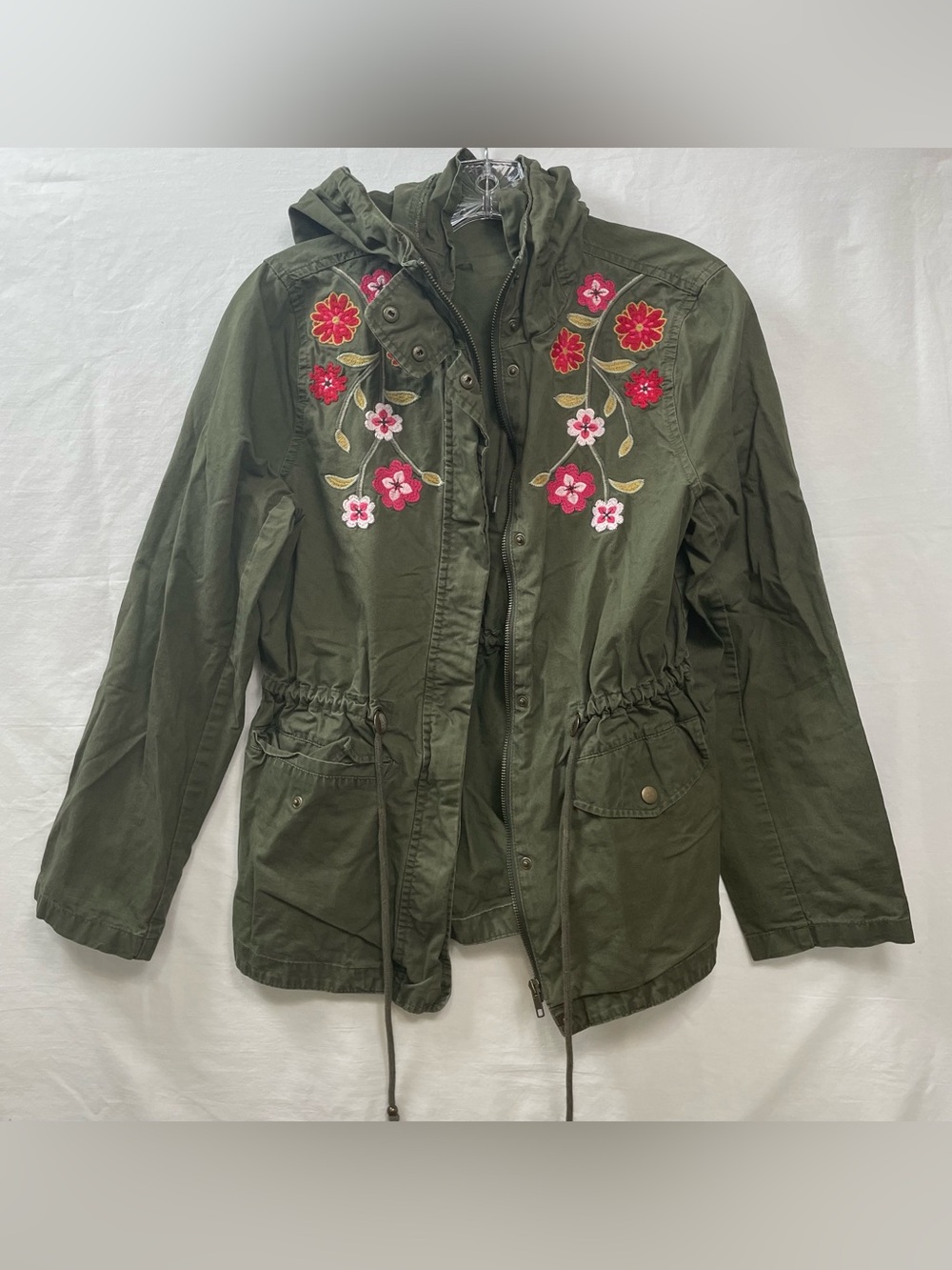 Xhilaration Utility Jacket green Floral Embroidery medium women’s hood